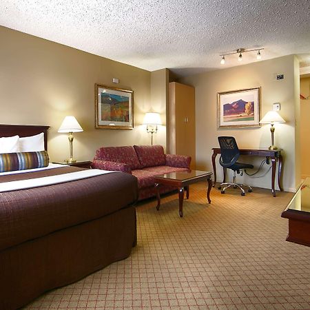 Travelodge By Wyndham Abbotsford Bakerview Bagian luar foto