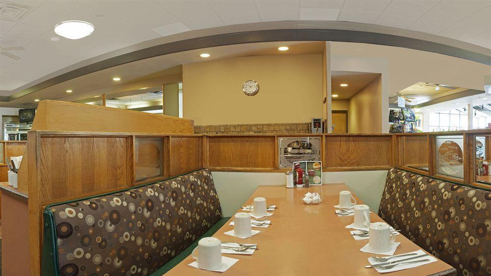 Travelodge By Wyndham Abbotsford Bakerview Bagian luar foto
