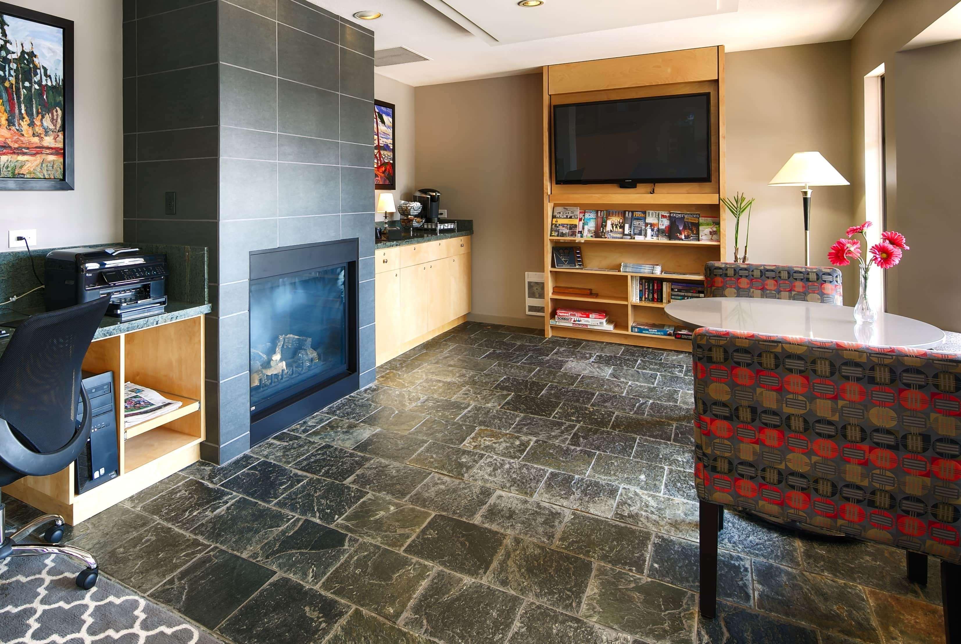Travelodge By Wyndham Abbotsford Bakerview Bagian luar foto
