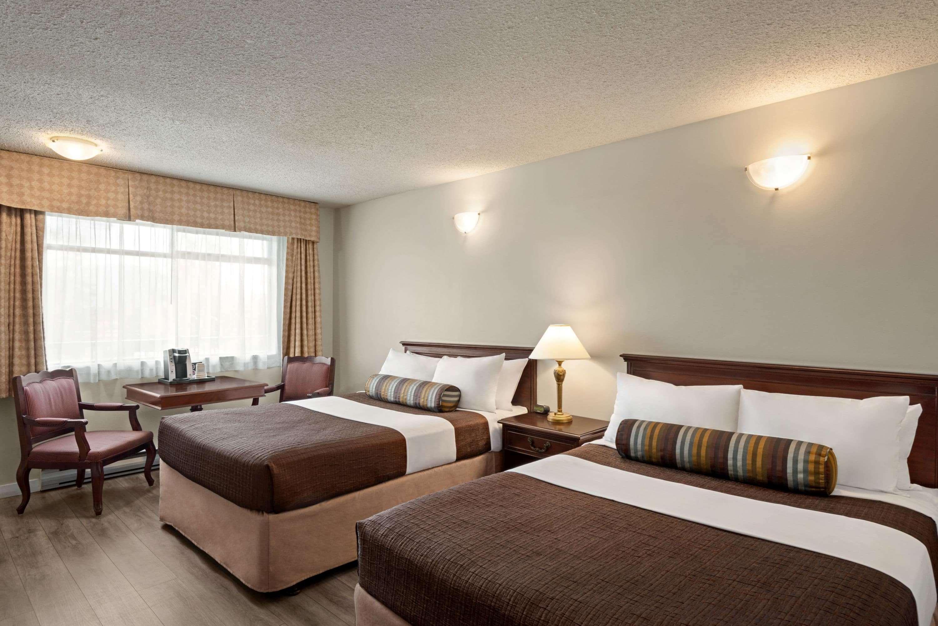 Travelodge By Wyndham Abbotsford Bakerview Bagian luar foto
