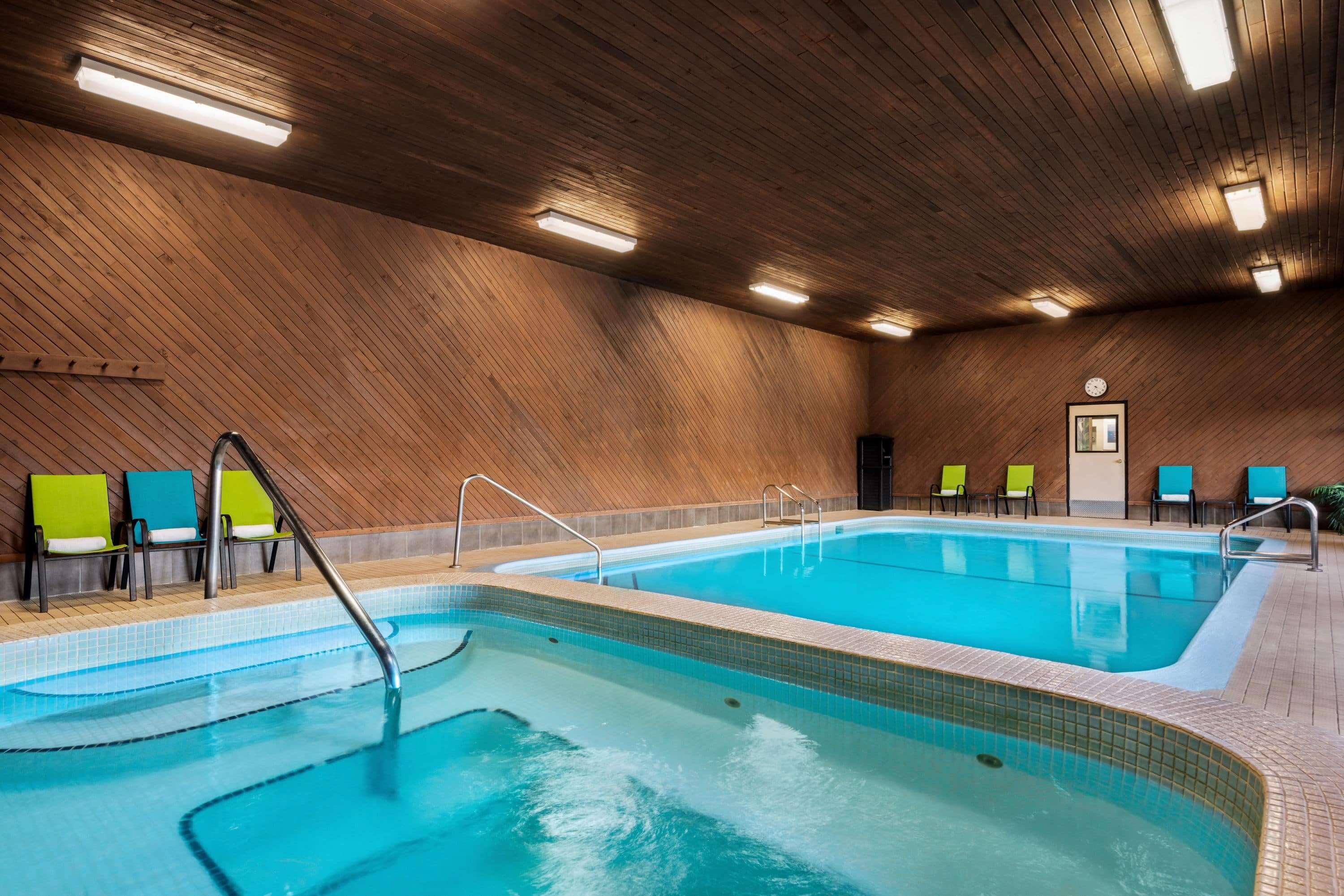 Travelodge By Wyndham Abbotsford Bakerview Bagian luar foto