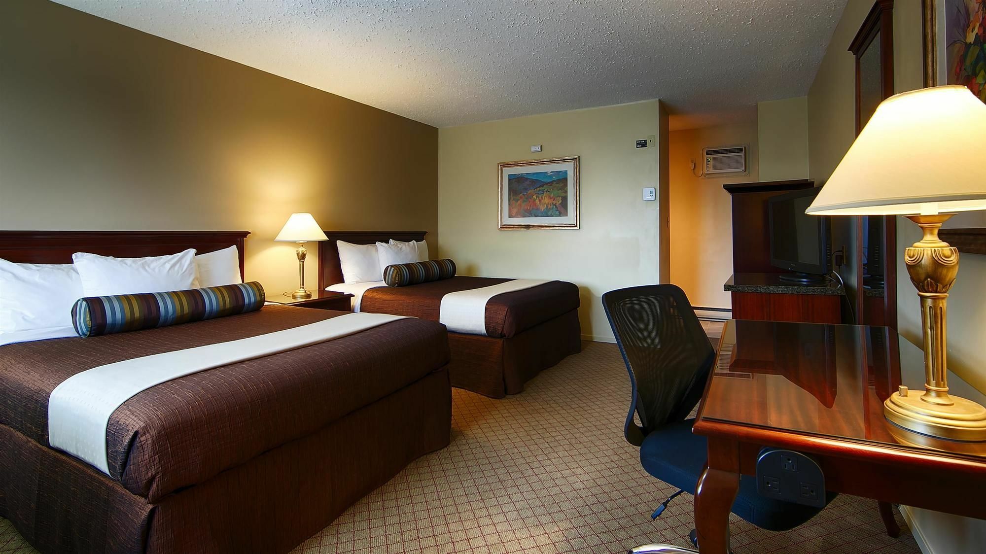 Travelodge By Wyndham Abbotsford Bakerview Bagian luar foto